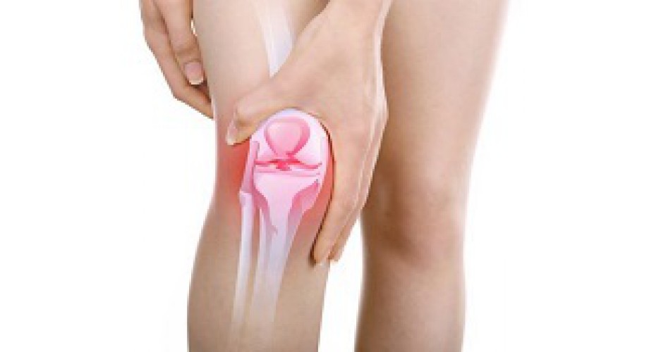 Особенности воспаления коленных суставов, симптомы и лечение